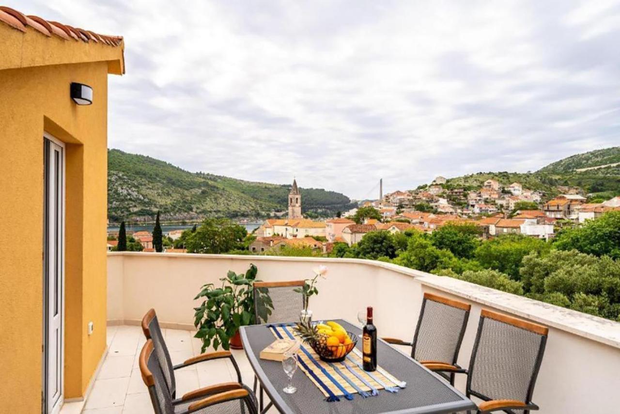 Apartment Matej Mokošica Esterno foto